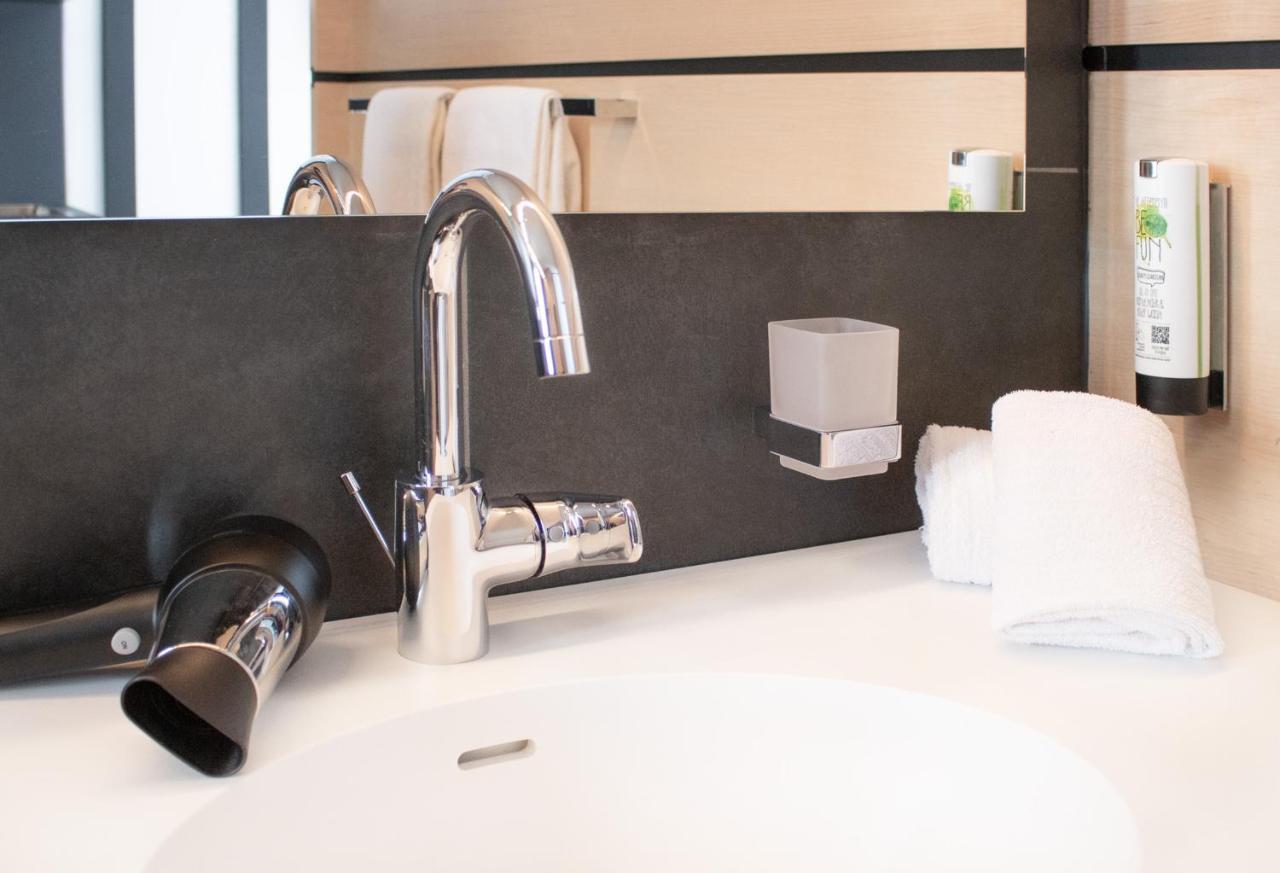 Zor Hotel By Wmm Hotels Zimmern ob Rottweil エクステリア 写真